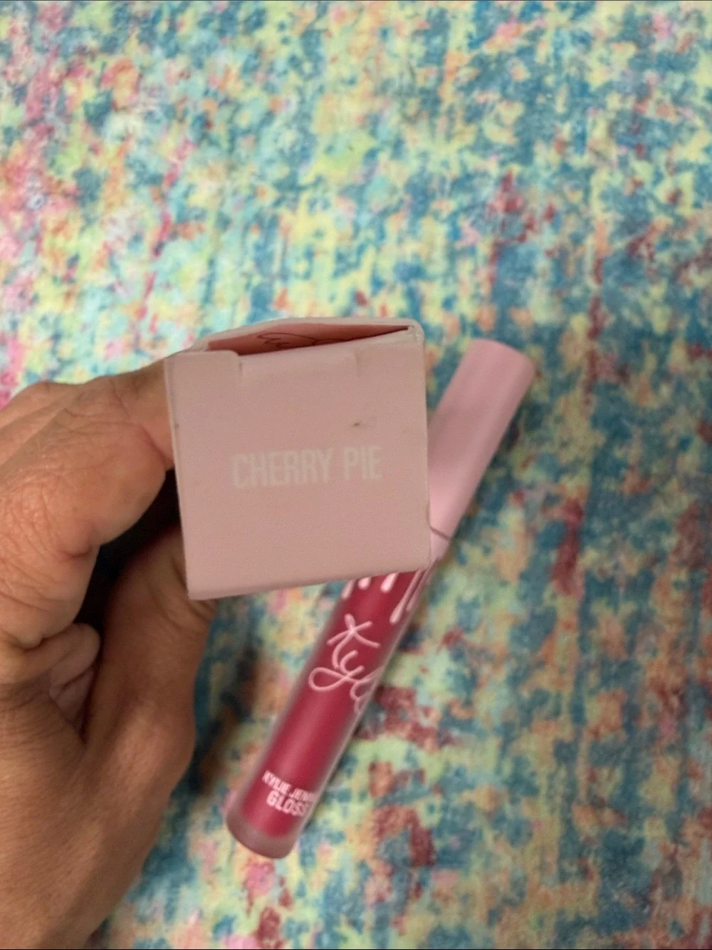 Kylie Cosmetics Lip Gloss – Deep Rose Pink